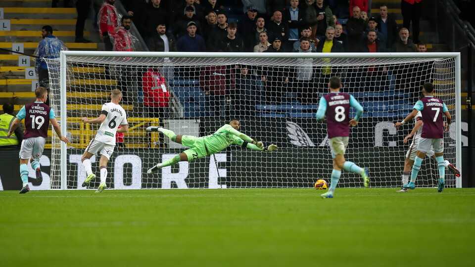 Gallery | Burnley v Swans