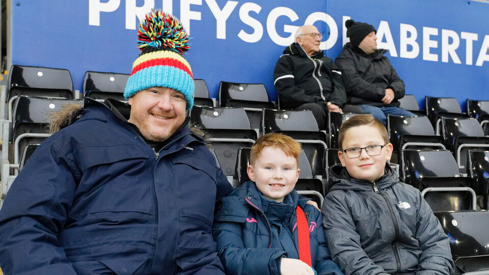 Fan Gallery | Swans v Leeds United 2