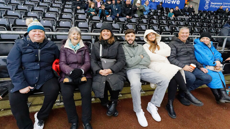 Fan Gallery | Swans v Leeds United 6