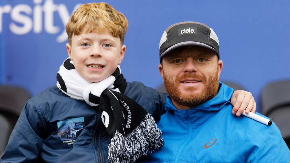 Fan Gallery | Swans v Leeds United 16
