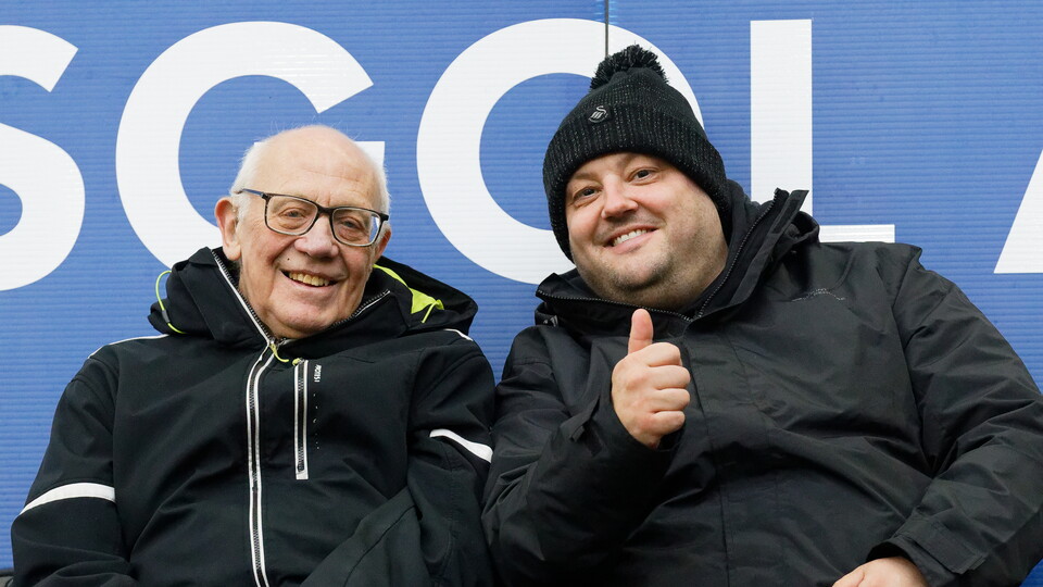 Fan Gallery | Swans v Leeds United 24