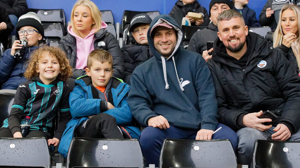 Fan Gallery | Swans v Leeds United 31