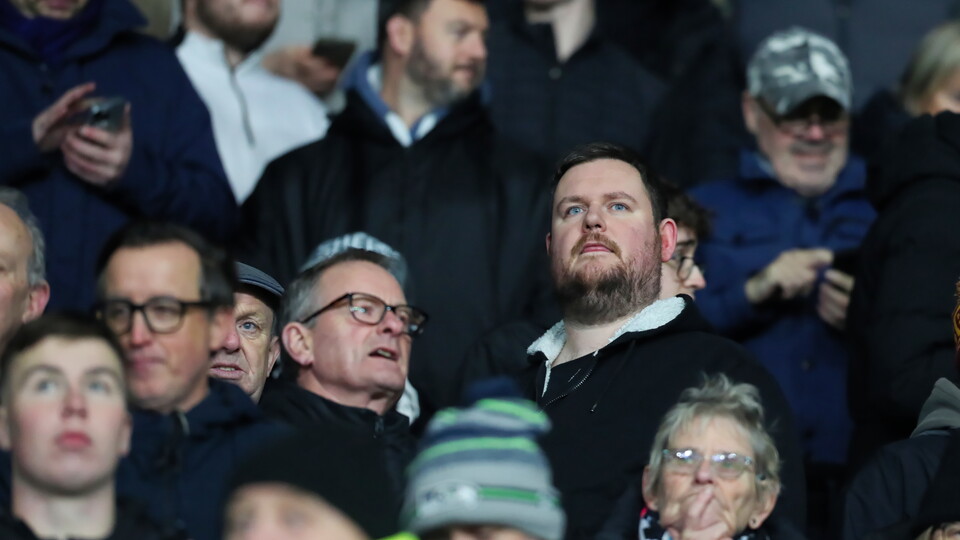 Fan Gallery | Derby v Swans