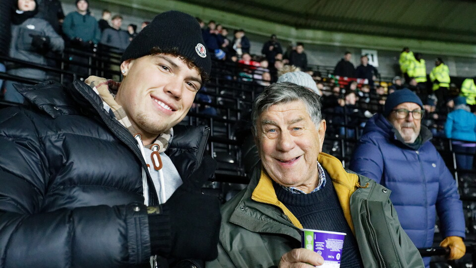 Fan Gallery | Derby v Swans