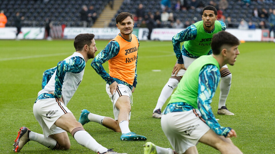 GALLERY | SWANS V PORTSMOUTH