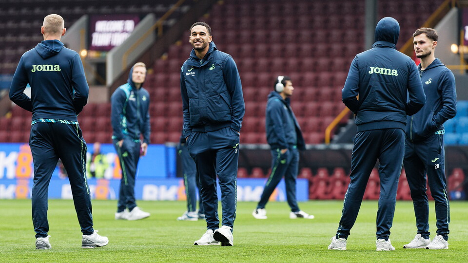 Gallery | Burnley v Swans