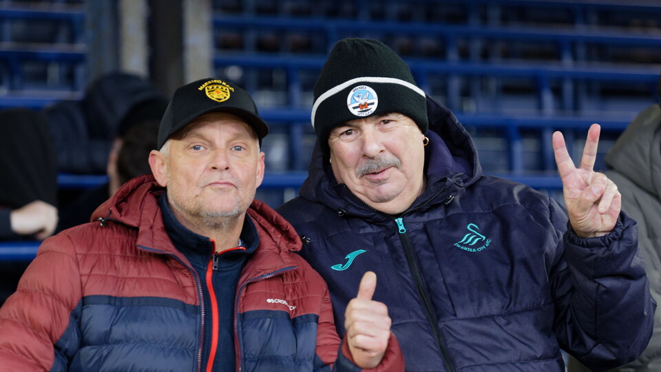 Fan Gallery | Luton Town v Swansea City