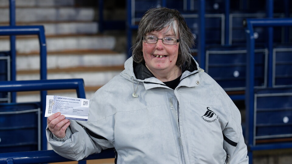 Fan Gallery | Luton Town v Swansea City
