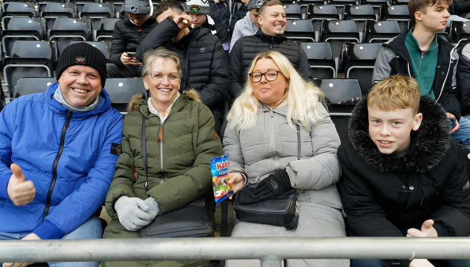 Fan Gallery | Swans v Sunderland