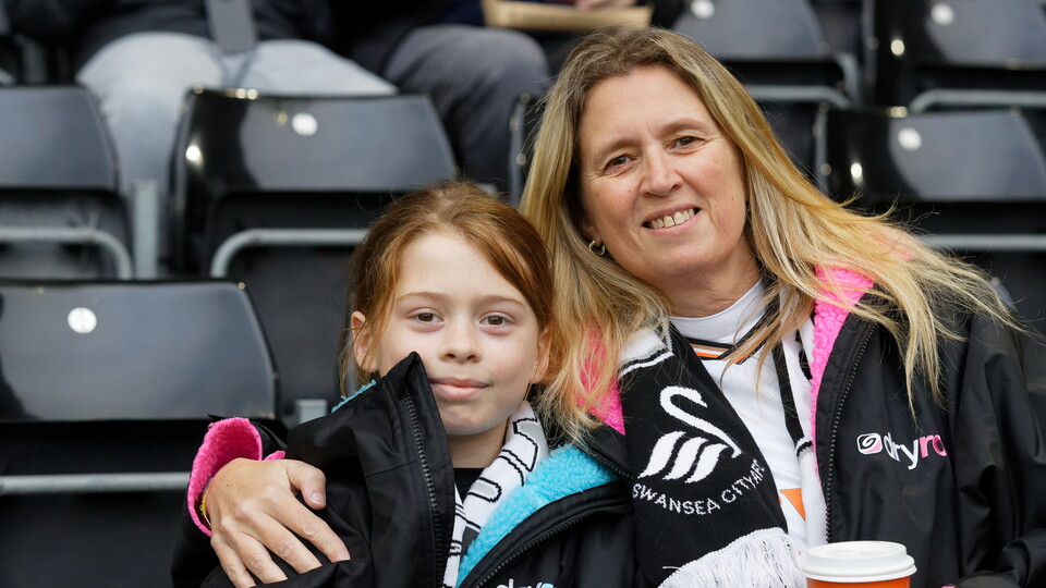 Fan Gallery | Swans v Sunderland