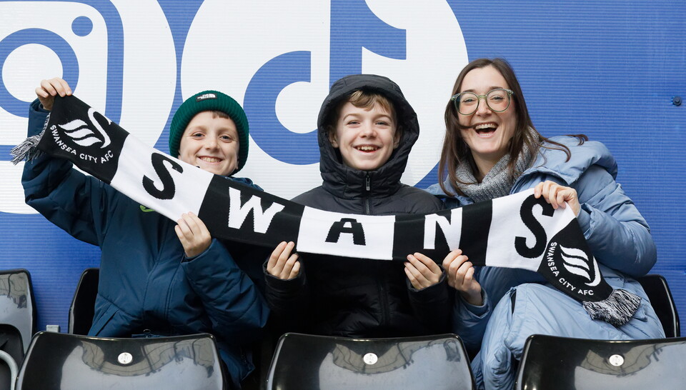 Fan Gallery | Swans v Sunderland