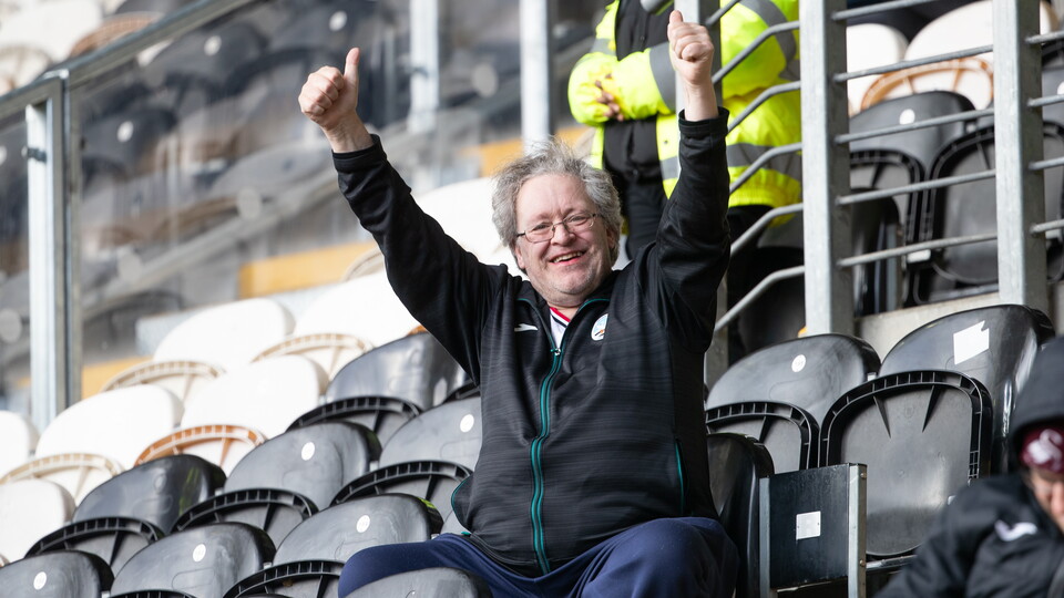 Fan Gallery | Hull v Swans