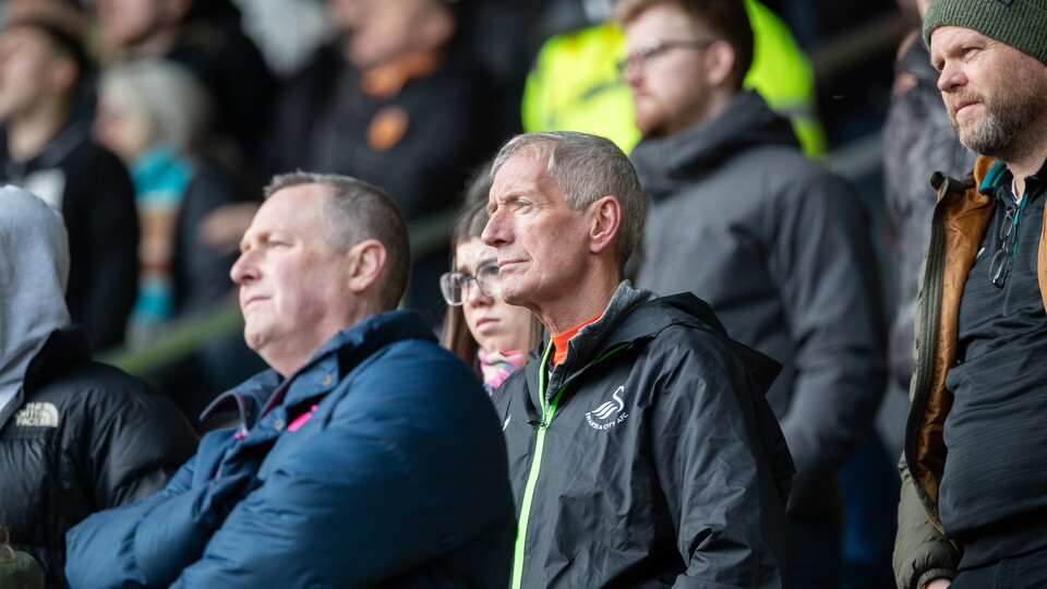 Fan Gallery | Hull v Swans