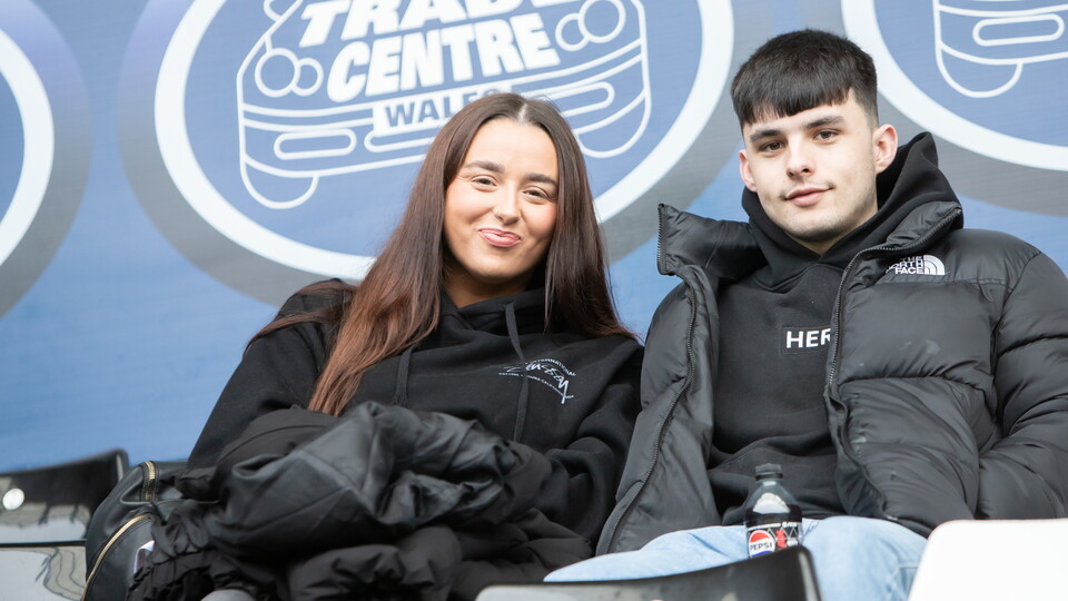 Fan Gallery | Swans v QPR