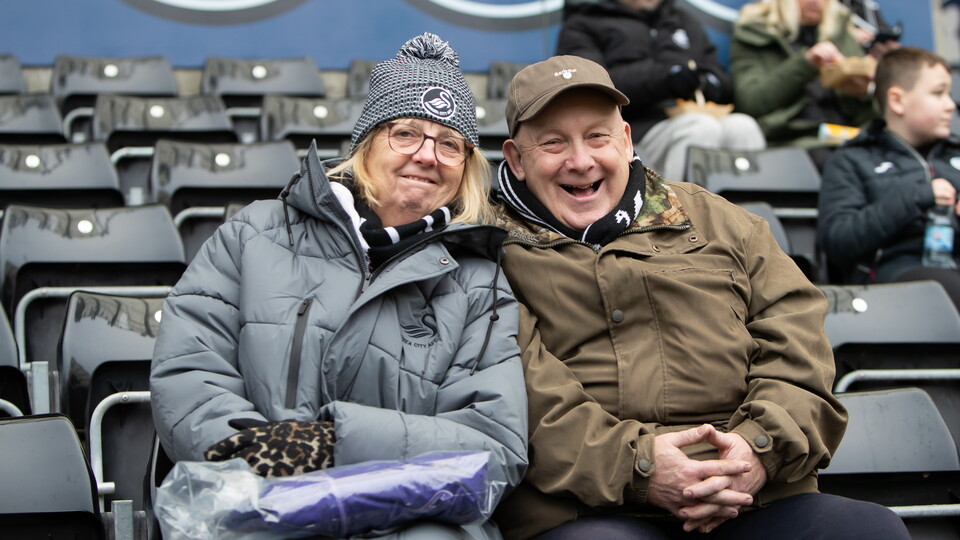 Fan Gallery | Swans v QPR