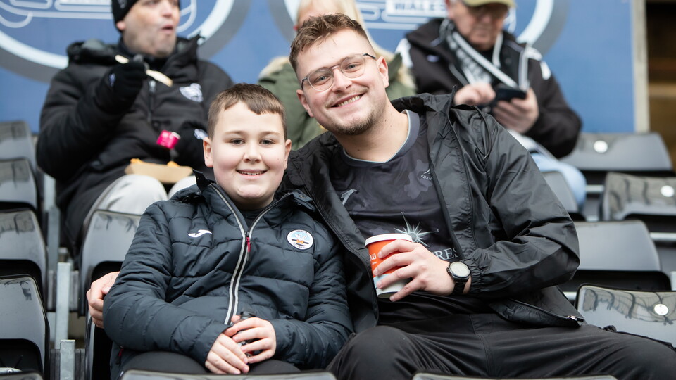 Fan Gallery | Swans v QPR
