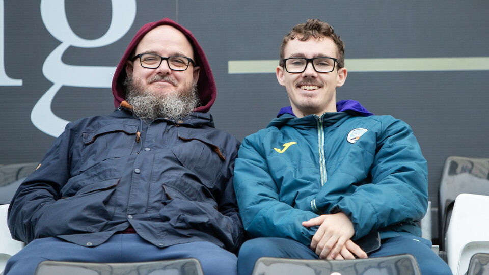Fan Gallery | Swans v QPR