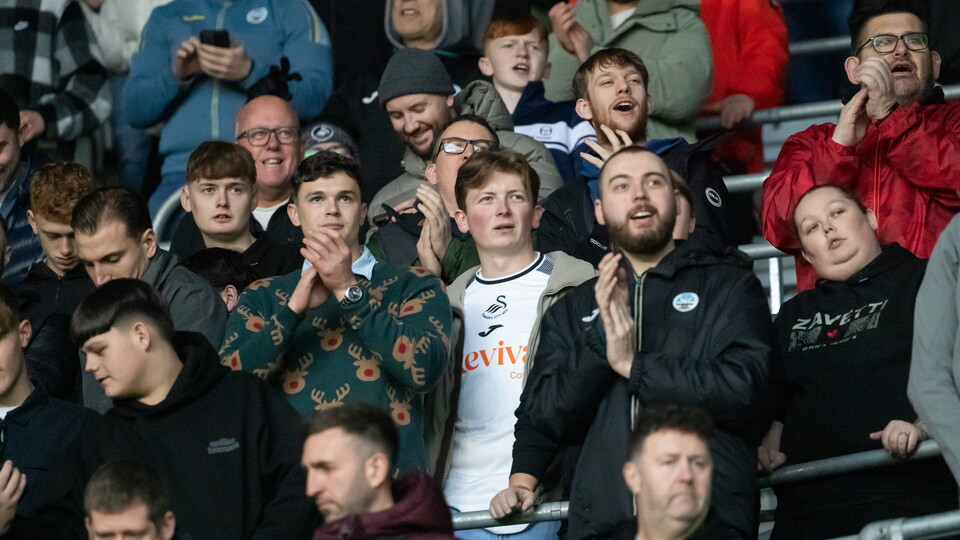 Fan Gallery | Swans v QPR
