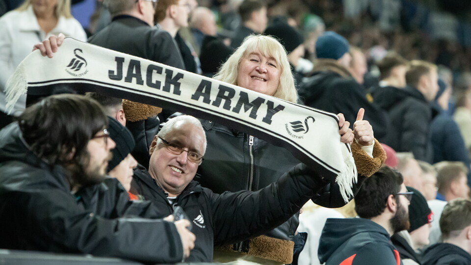 Fan Gallery | Swans v QPR