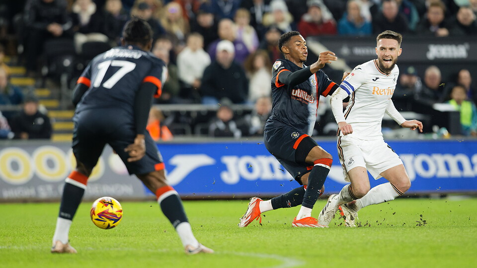 Gallery | Swans v Luton