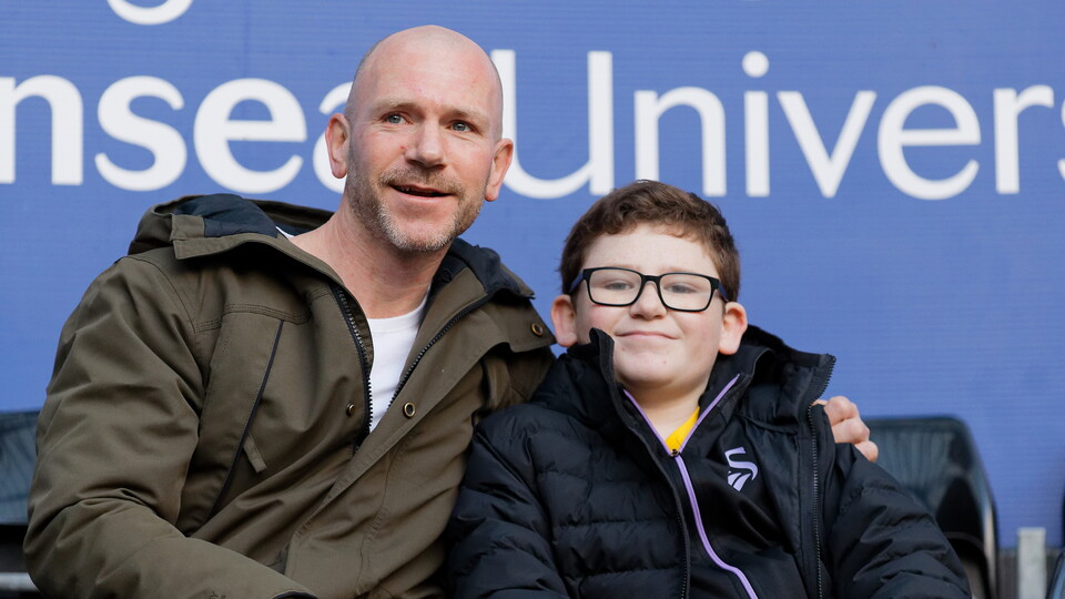 Fan Gallery | Swans v Luton Town
