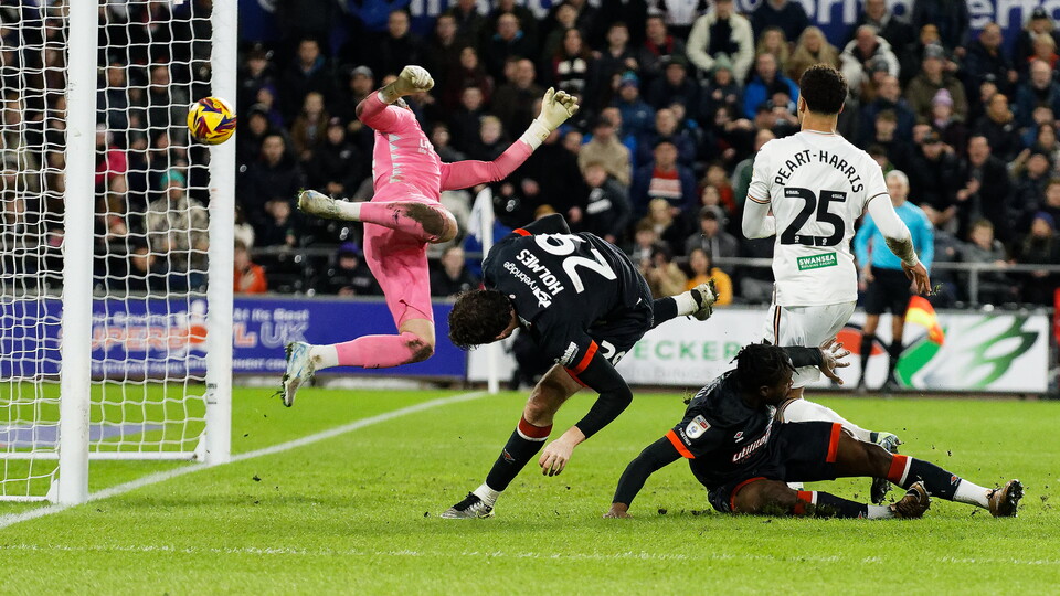 Gallery | Swans v Luton