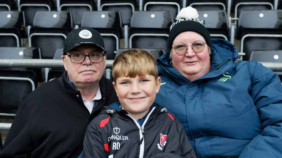 Fan Gallery | Swansea v Portsmouth 