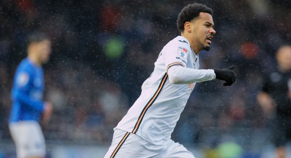 Gallery | Portsmouth v Swans