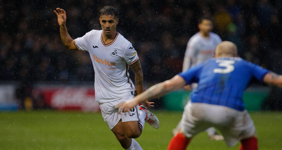 Gallery | Portsmouth v Swans