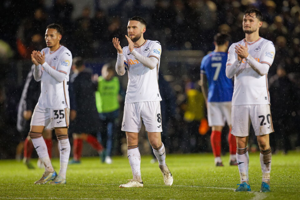 Gallery | Portsmouth v Swans