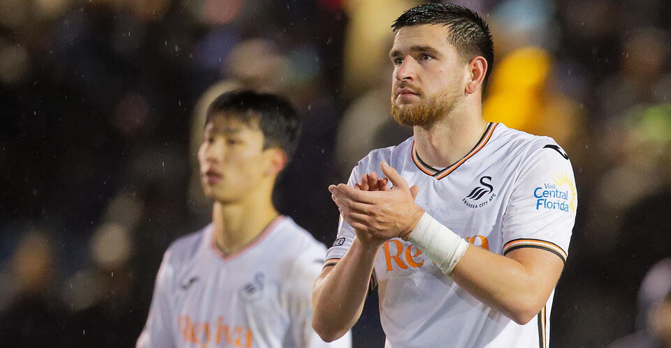 Gallery | Portsmouth v Swans