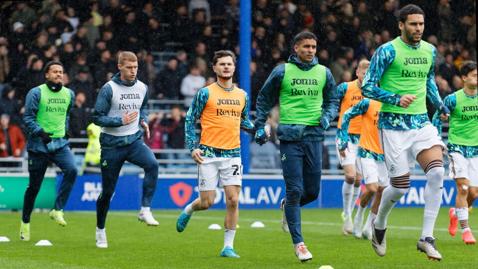 Gallery | Portsmouth v Swans