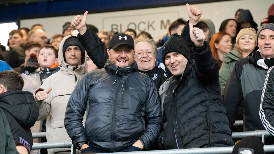 Fan Gallery | Portsmouth v Swansea City