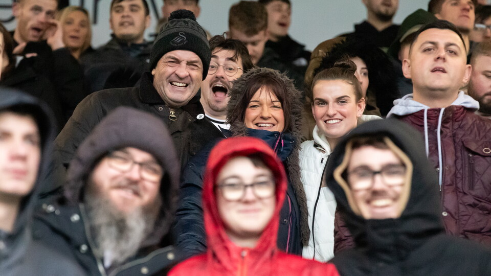 Fan Gallery | Portsmouth v Swansea City