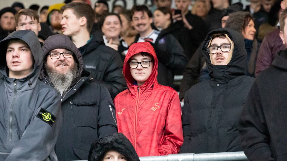 Fan Gallery | Portsmouth v Swansea City