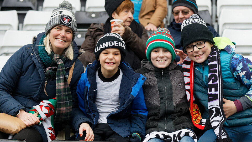FAN GALLERY WBA