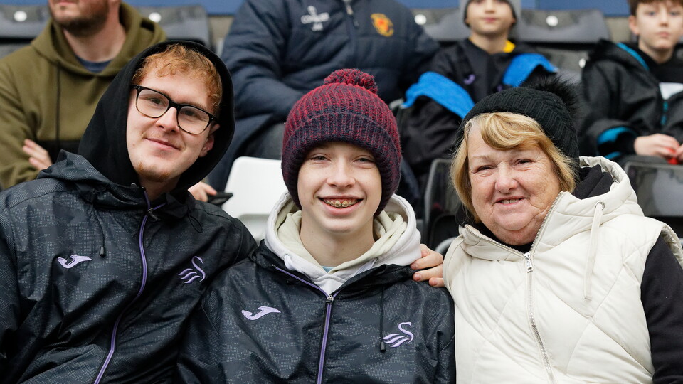 FAN GALLERY WBA