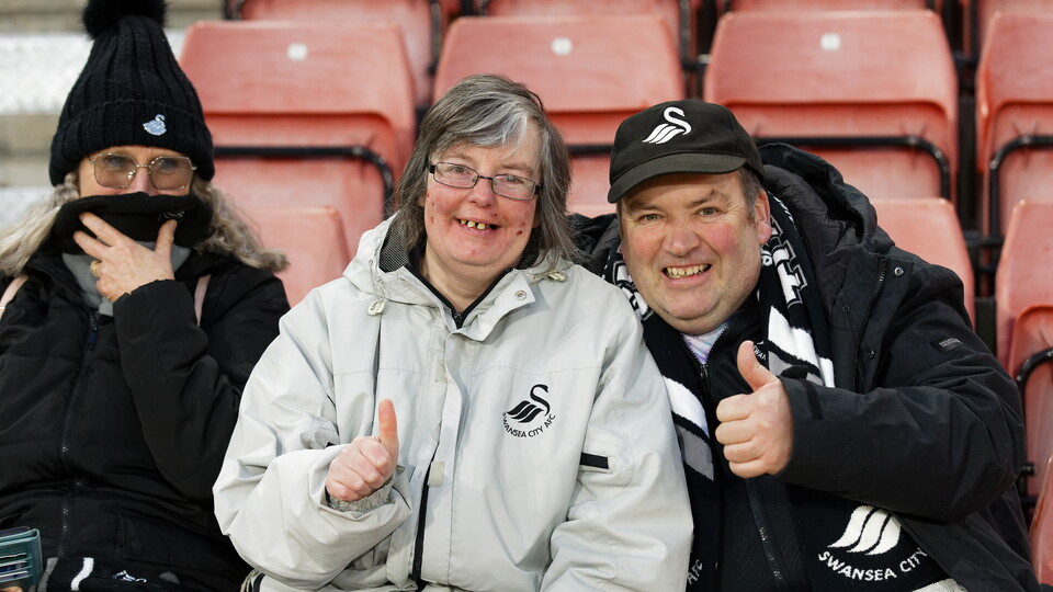Fan Gallery | Southampton v Swans