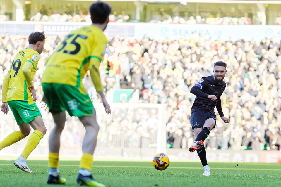 Gallery | Norwich City v Swansea City