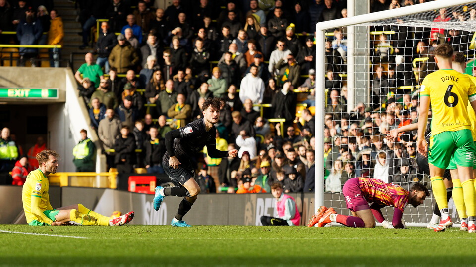 Gallery | Norwich City v Swansea City