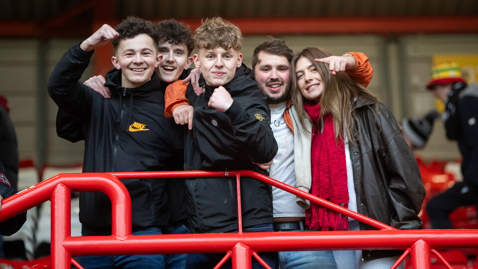 Fan Gallery | Bristol City v Swans