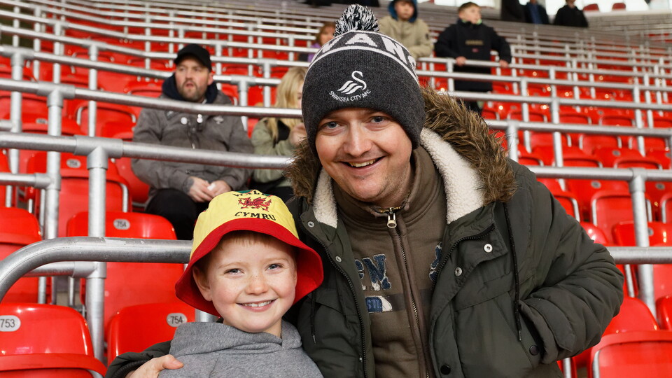 Fan gallery | Stoke v Swans