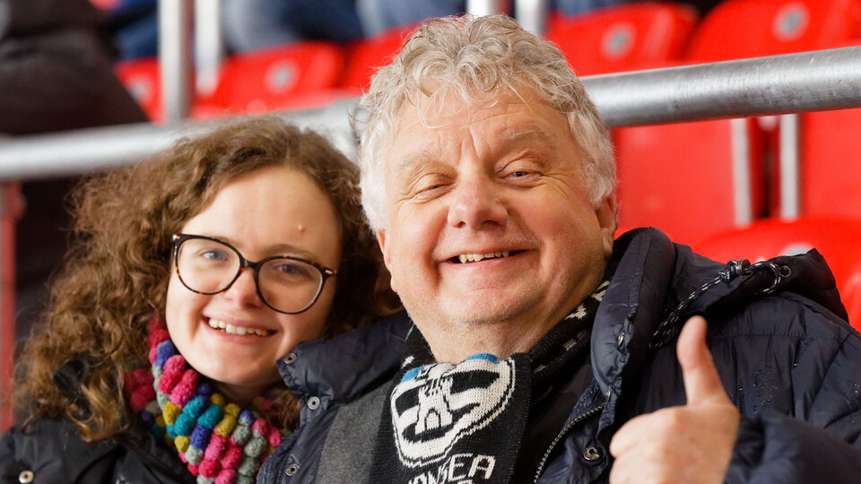 Fan gallery | Stoke v Swans