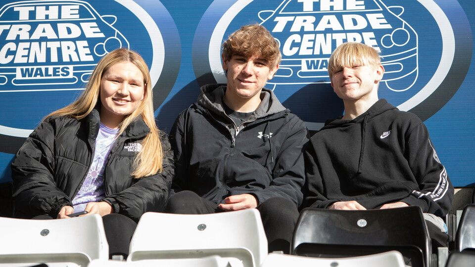 Fan Gallery | Swans v Blackburn Rovers