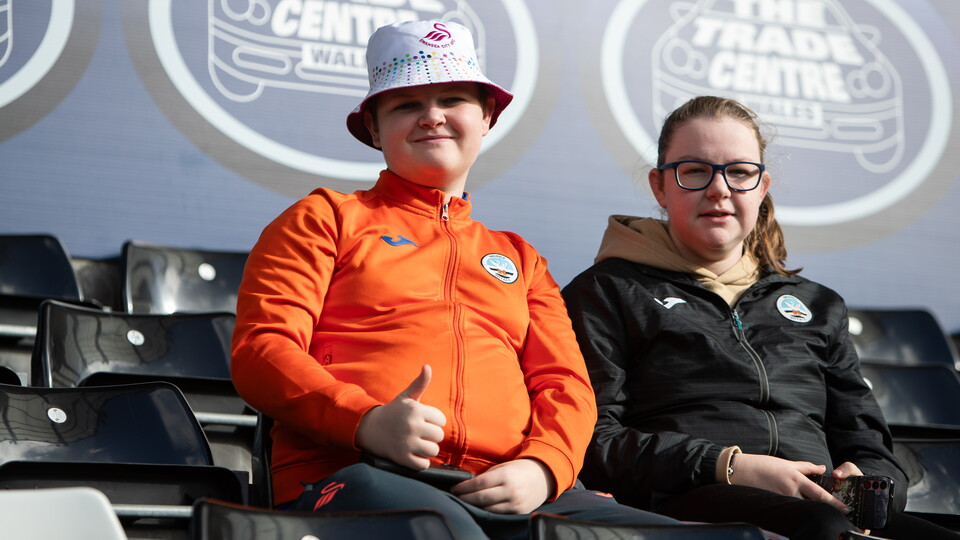 Fan Gallery | Swans v Blackburn Rovers