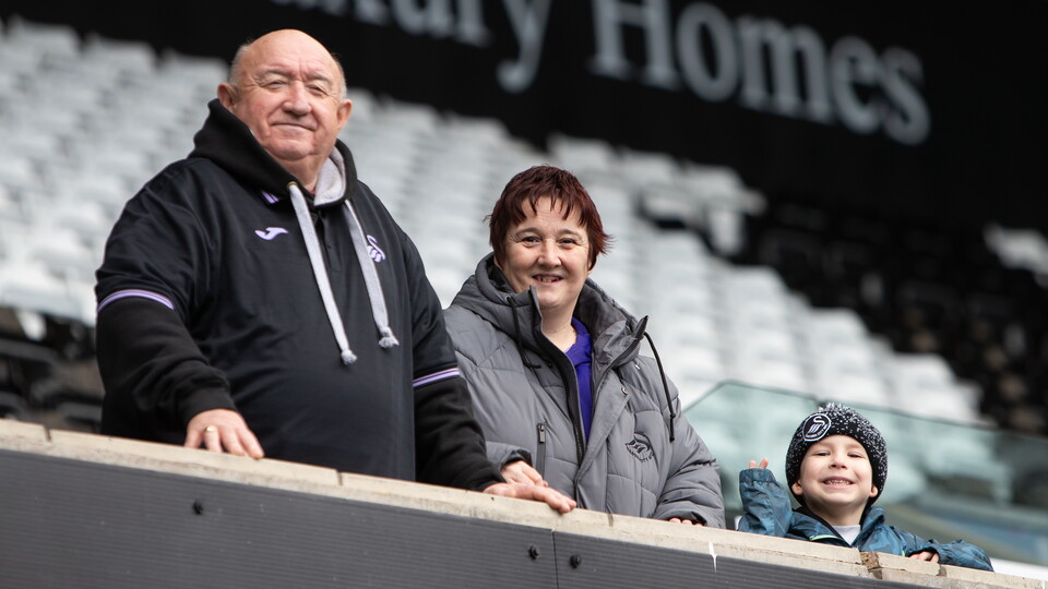 Fan Gallery | Swans v Blackburn Rovers