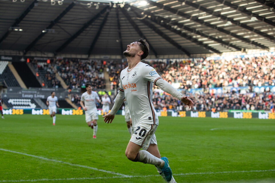 Liam Cullen Cele Blackburn Home