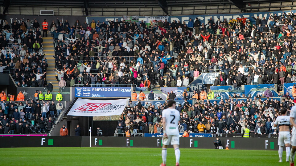 Fan Gallery | Swans v Blackburn Rovers