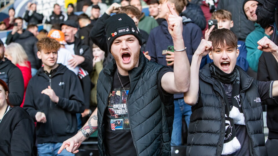 Fan Gallery | Swans v Blackburn Rovers