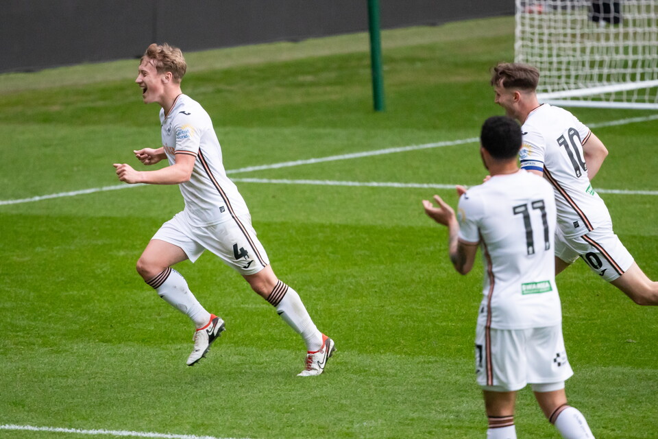 Jacob Cook Burnley goal